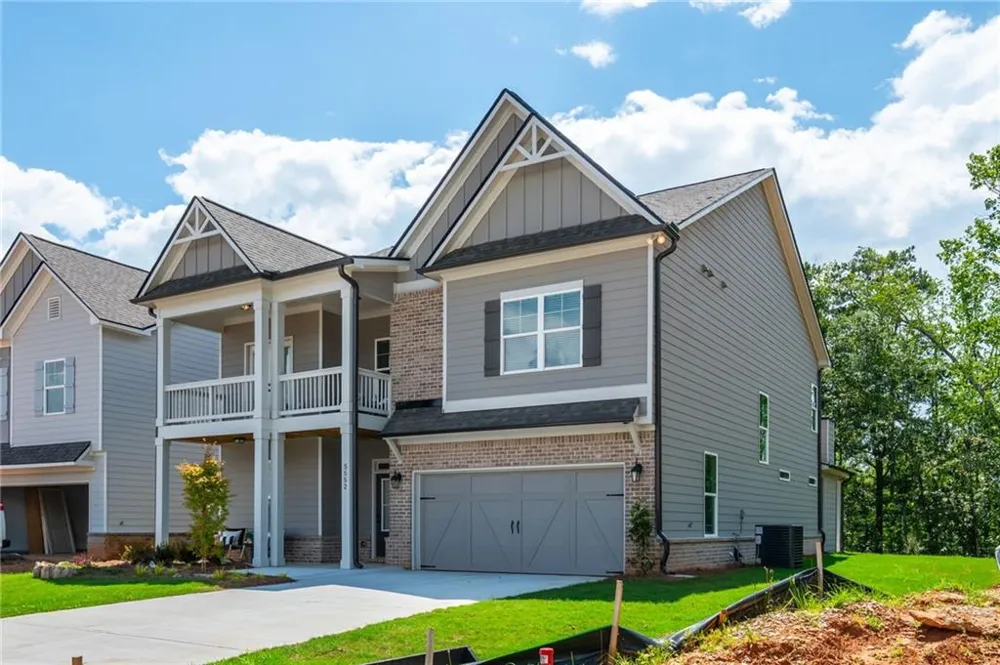 5570 Overview Drive Flowery Branch, GA 30542