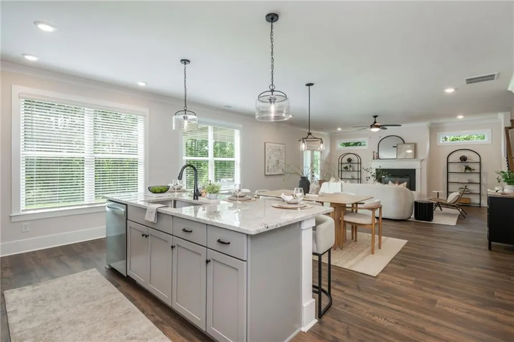 5570 Overview Drive Flowery Branch, GA 30542