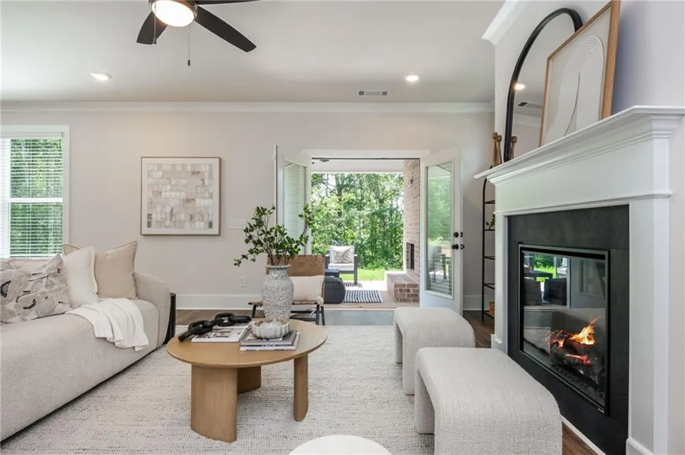 5570 Overview Drive Flowery Branch, GA 30542