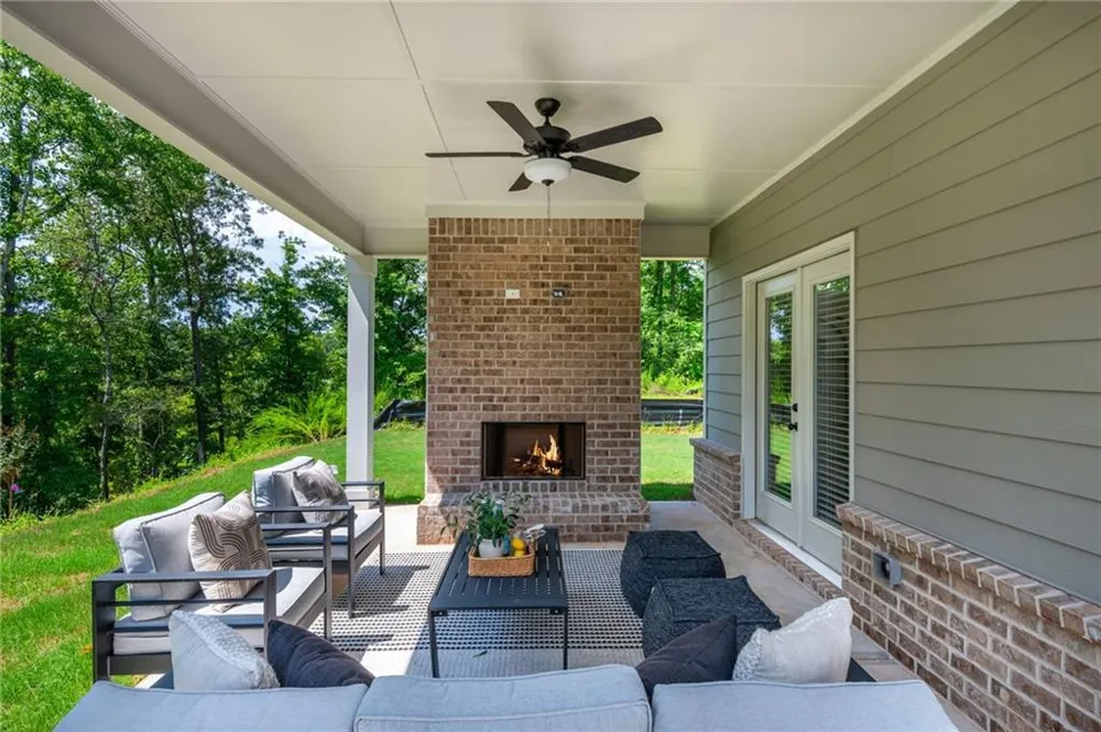 5570 Overview Drive Flowery Branch, GA 30542