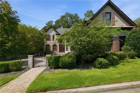 245 Steeple Point Drive