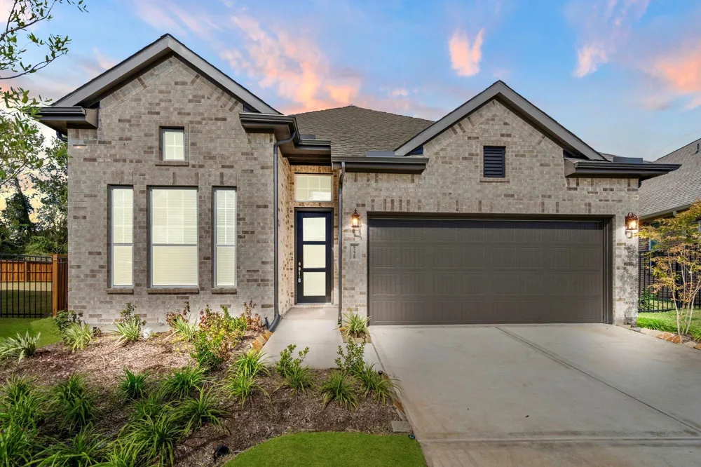 28819 Crockett Gardens Drive New Caney, TX 77357
