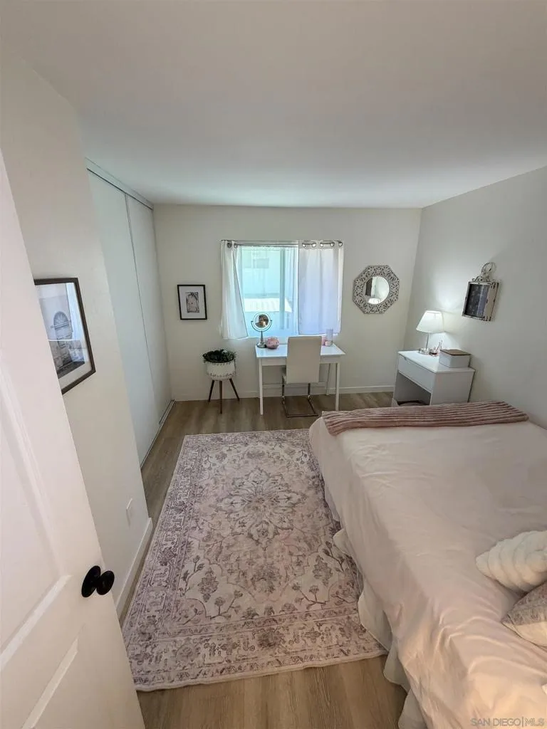 6576 Bell Bluff Ave #B San Diego, CA 92119