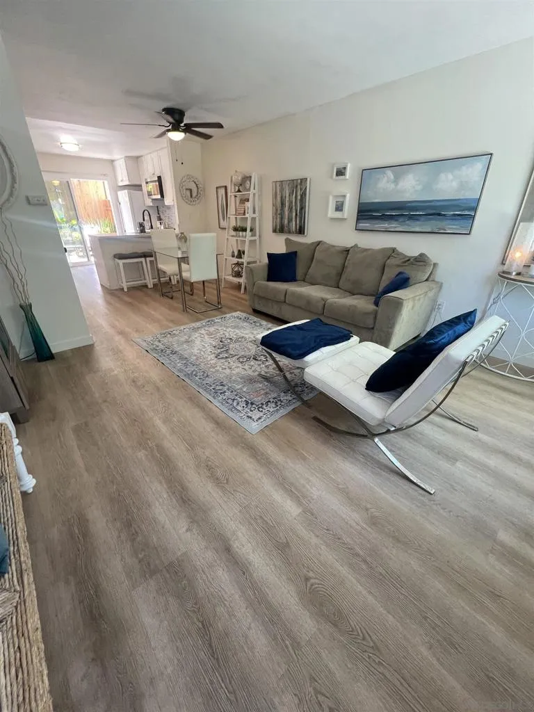 6576 Bell Bluff Ave #B San Diego, CA 92119