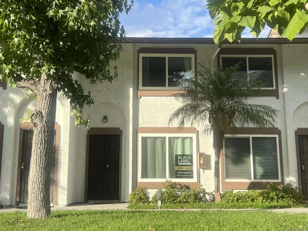 6576 Bell Bluff Ave #B San Diego, CA 92119