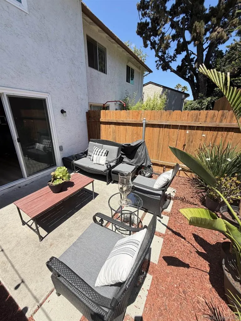6576 Bell Bluff Ave #B San Diego, CA 92119