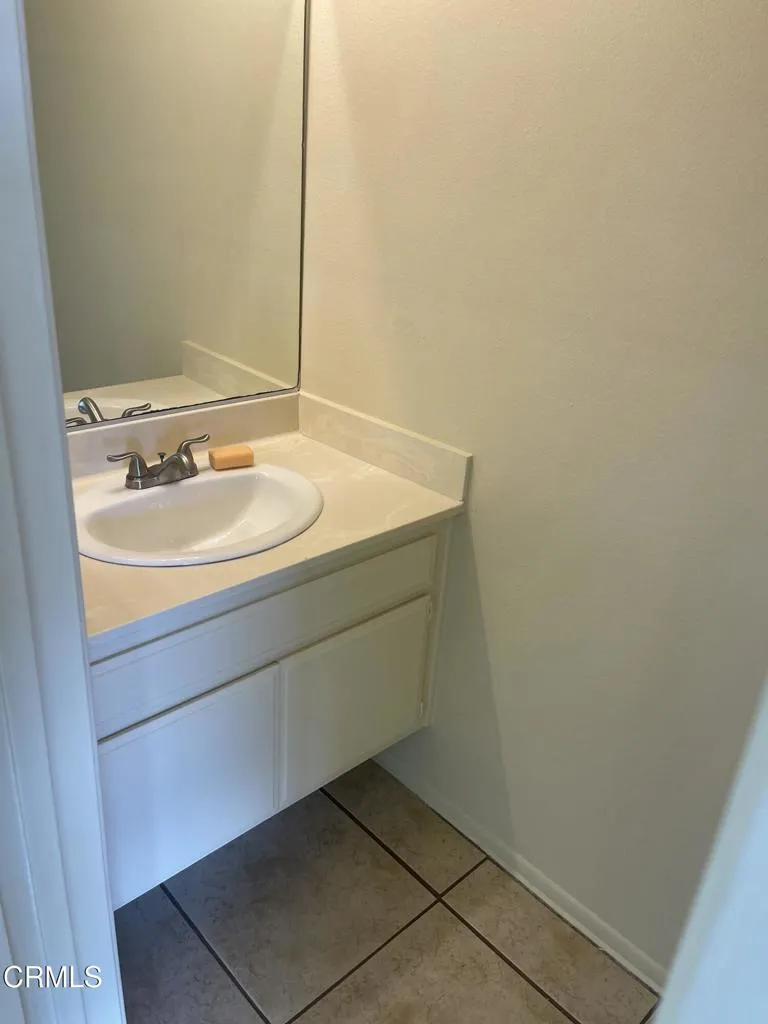 1203 Nilgai Place Ventura, CA 93003