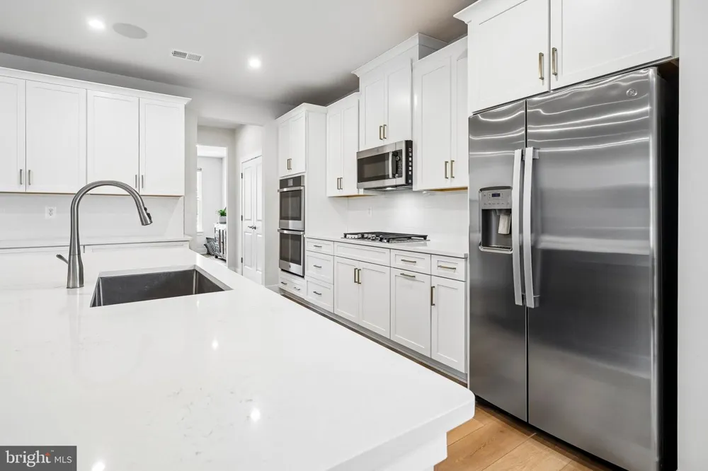 1974 SERVICEBERRY ROAD Dumfries, VA 22026