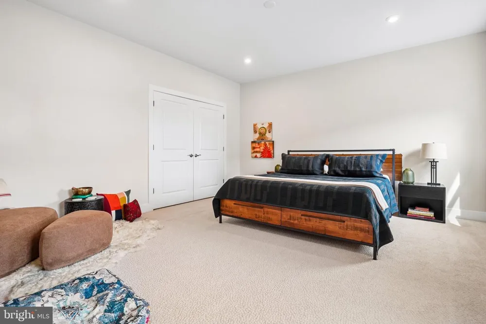 1974 SERVICEBERRY ROAD Dumfries, VA 22026