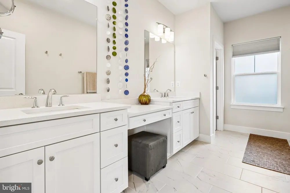 1974 SERVICEBERRY ROAD Dumfries, VA 22026