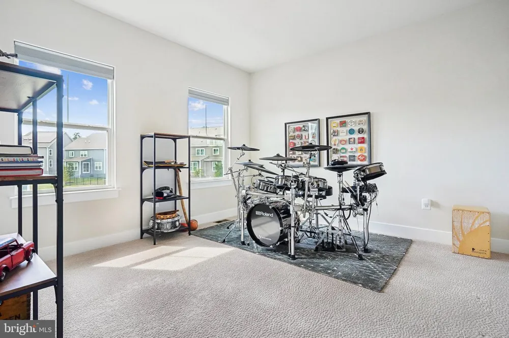 1974 SERVICEBERRY ROAD Dumfries, VA 22026