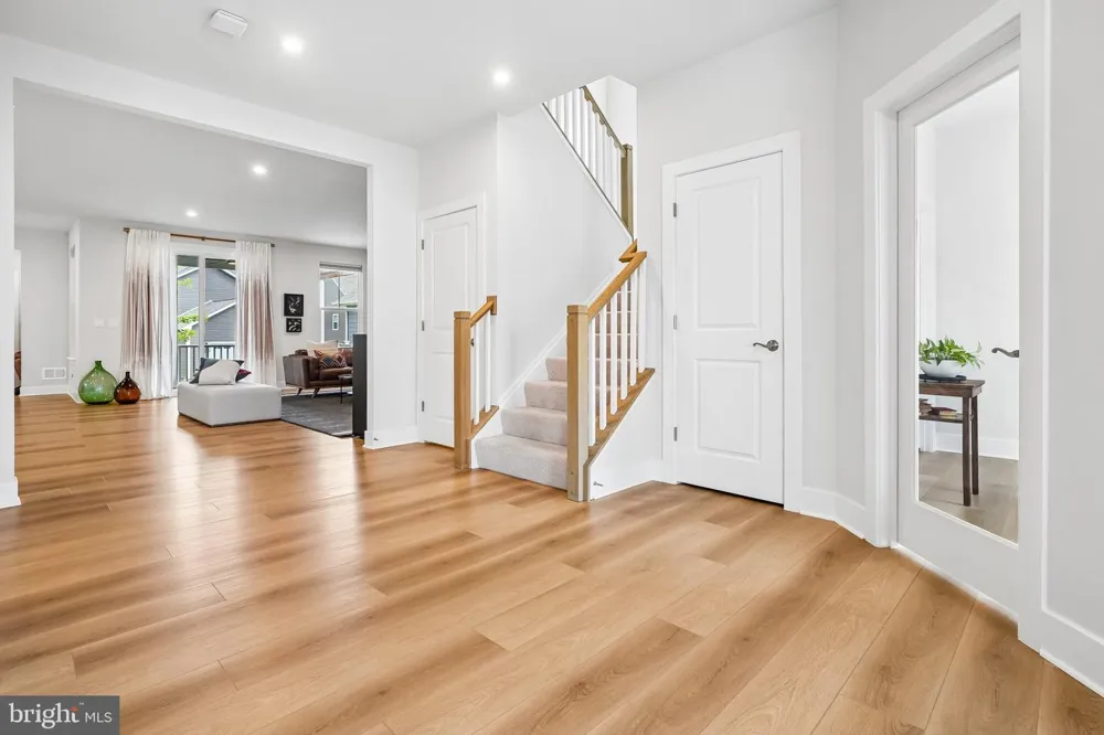 1974 SERVICEBERRY ROAD Dumfries, VA 22026