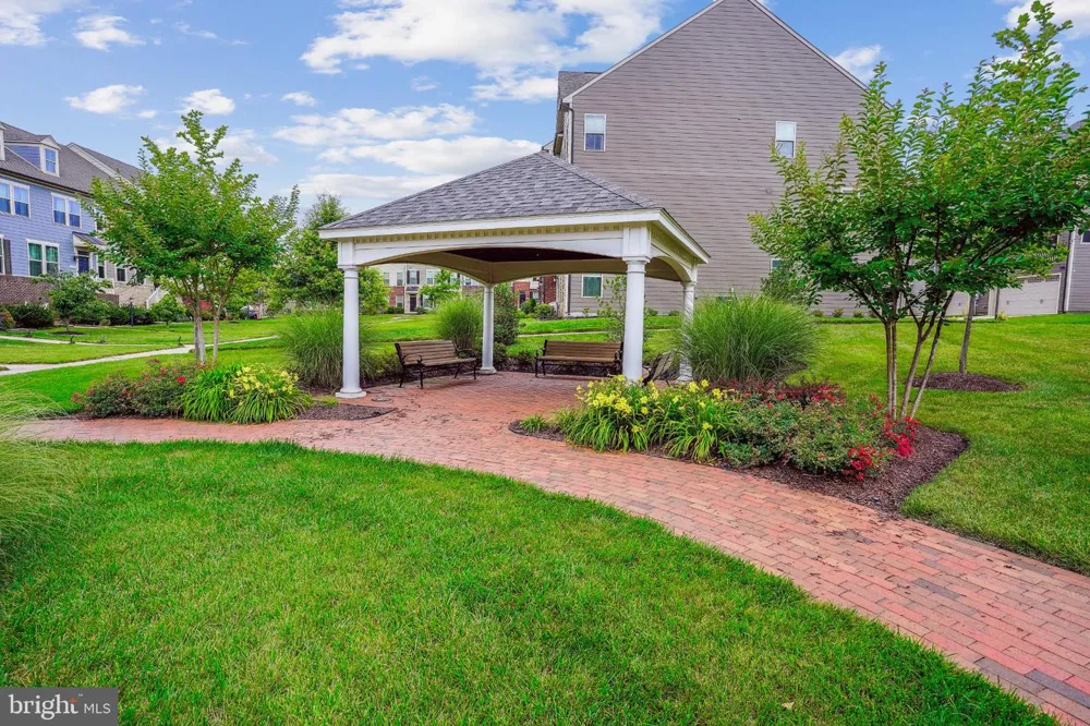 1974 SERVICEBERRY ROAD Dumfries, VA 22026