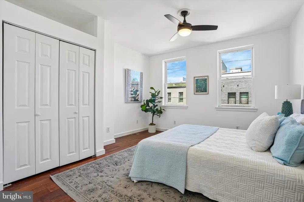 2208 E DICKINSON STREET Philadelphia, PA 19146