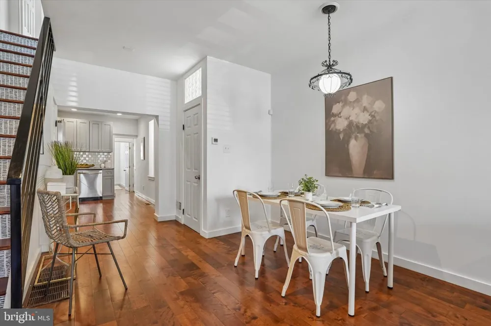 2208 E DICKINSON STREET Philadelphia, PA 19146