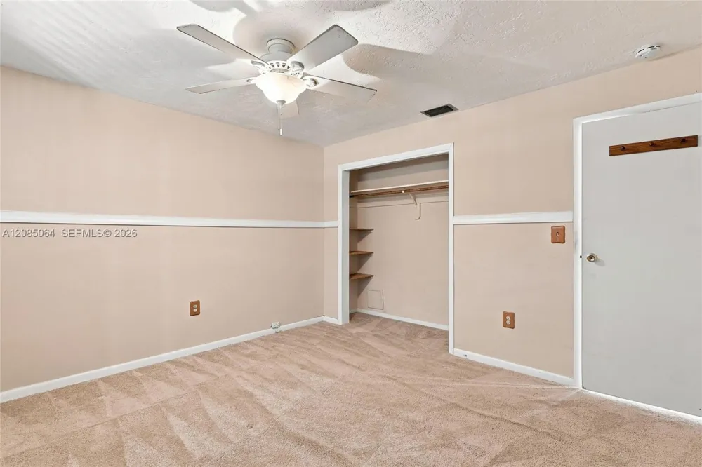 7470 NW 21st Ct Sunrise, FL 33313