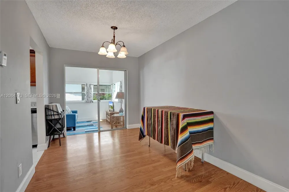 2083 SW 13th Ave Boynton Beach, FL 33426