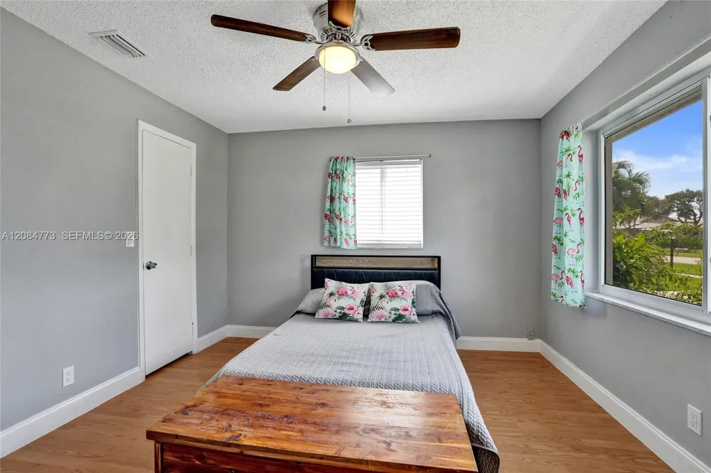 2083 SW 13th Ave Boynton Beach, FL 33426