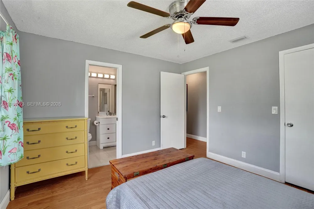 2083 SW 13th Ave Boynton Beach, FL 33426