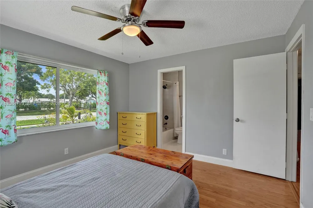 2083 SW 13th Ave Boynton Beach, FL 33426