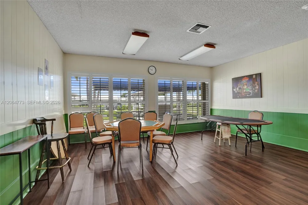 2083 SW 13th Ave Boynton Beach, FL 33426