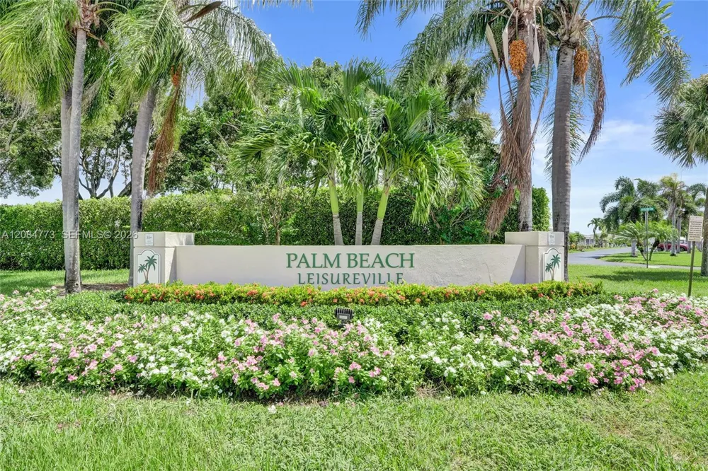 2083 SW 13th Ave Boynton Beach, FL 33426