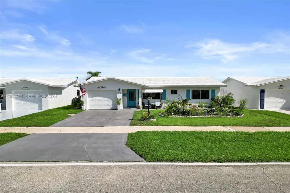 2083 SW 13th Ave Boynton Beach, FL 33426