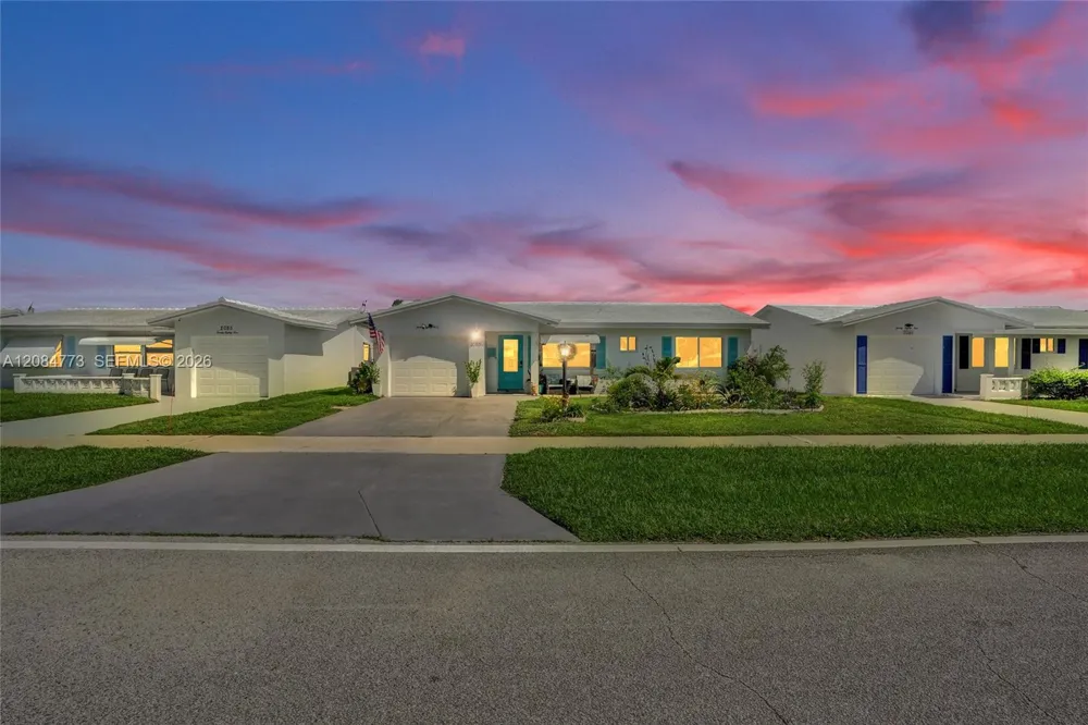 2083 SW 13th Ave Boynton Beach, FL 33426