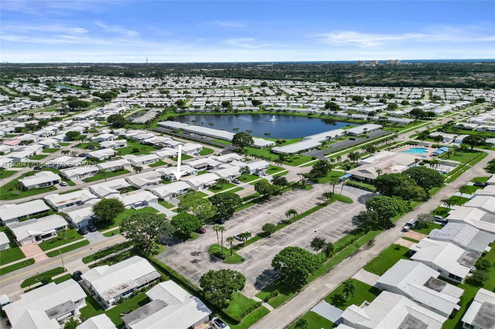 2083 SW 13th Ave Boynton Beach, FL 33426