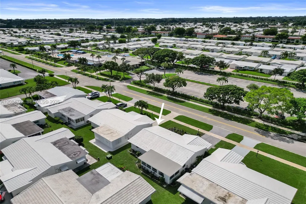 2083 SW 13th Ave Boynton Beach, FL 33426