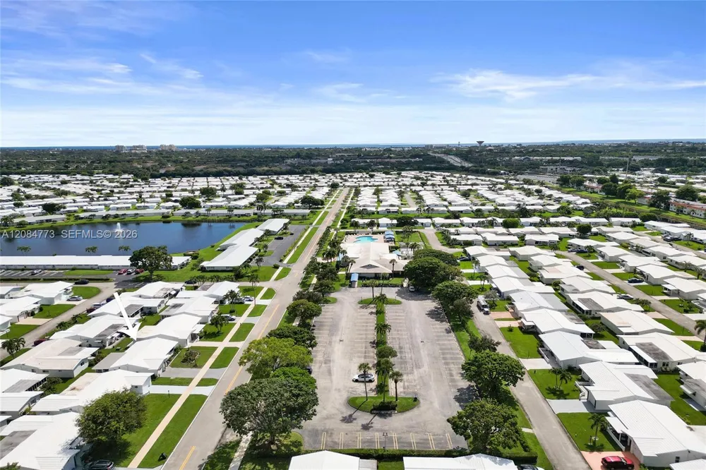 2083 SW 13th Ave Boynton Beach, FL 33426
