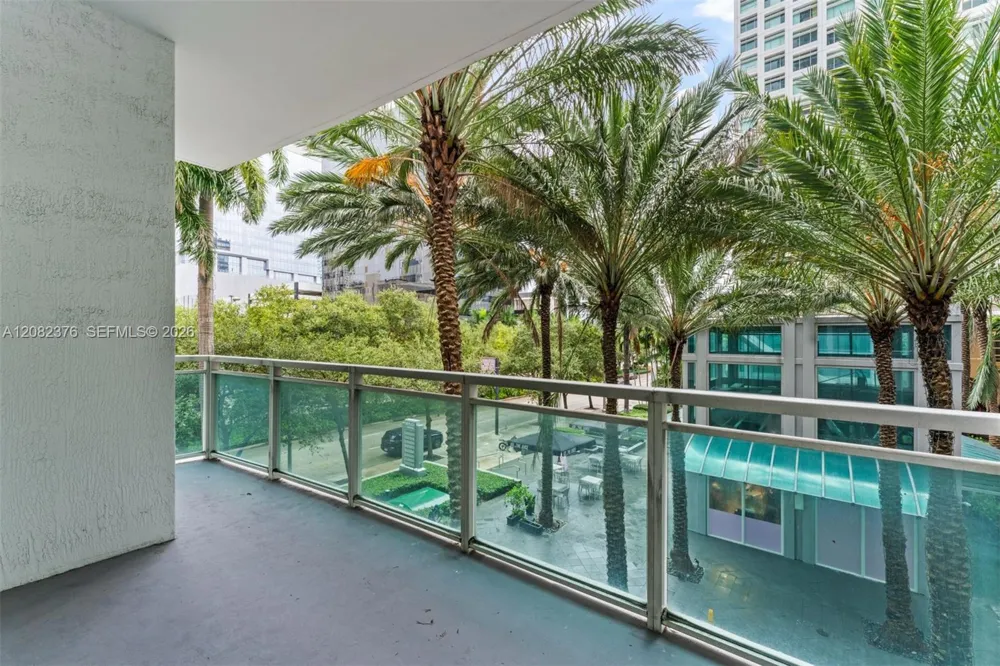 951 Brickell Ave #201 Miami, FL 33131