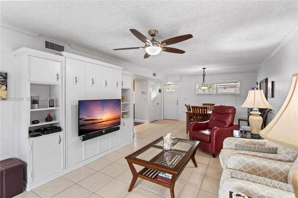 691 S Hollybrook Dr #26-105 Pembroke Pines, FL 33025