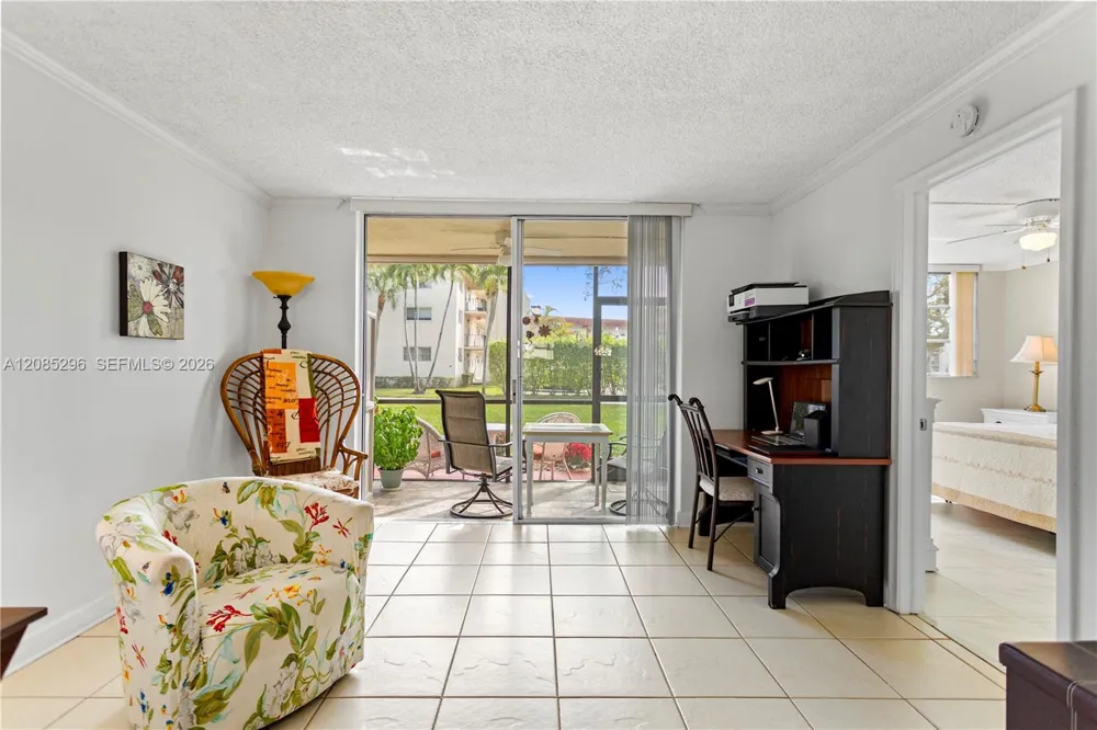 691 S Hollybrook Dr #26-105 Pembroke Pines, FL 33025