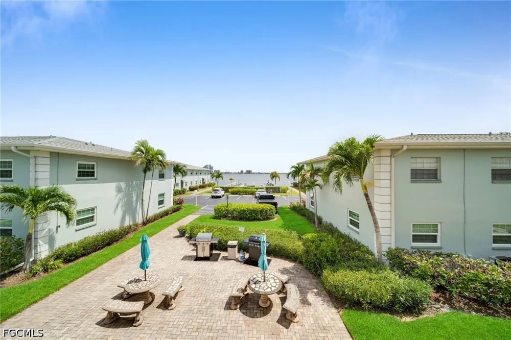 Key Drive #4 North Fort Myers, FL 33903