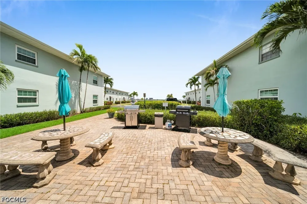 Key Drive #4 North Fort Myers, FL 33903