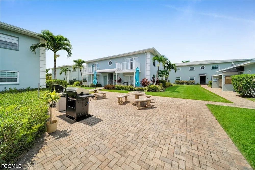 Key Drive #4 North Fort Myers, FL 33903