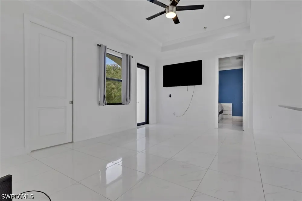 24th Avenue NE Naples, FL 34120