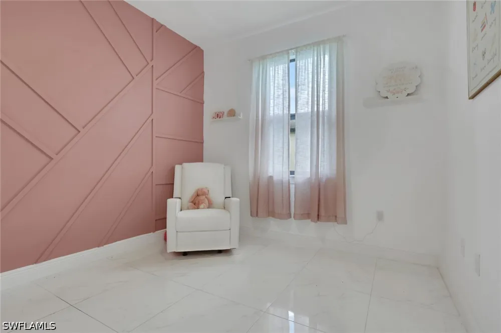 24th Avenue NE Naples, FL 34120