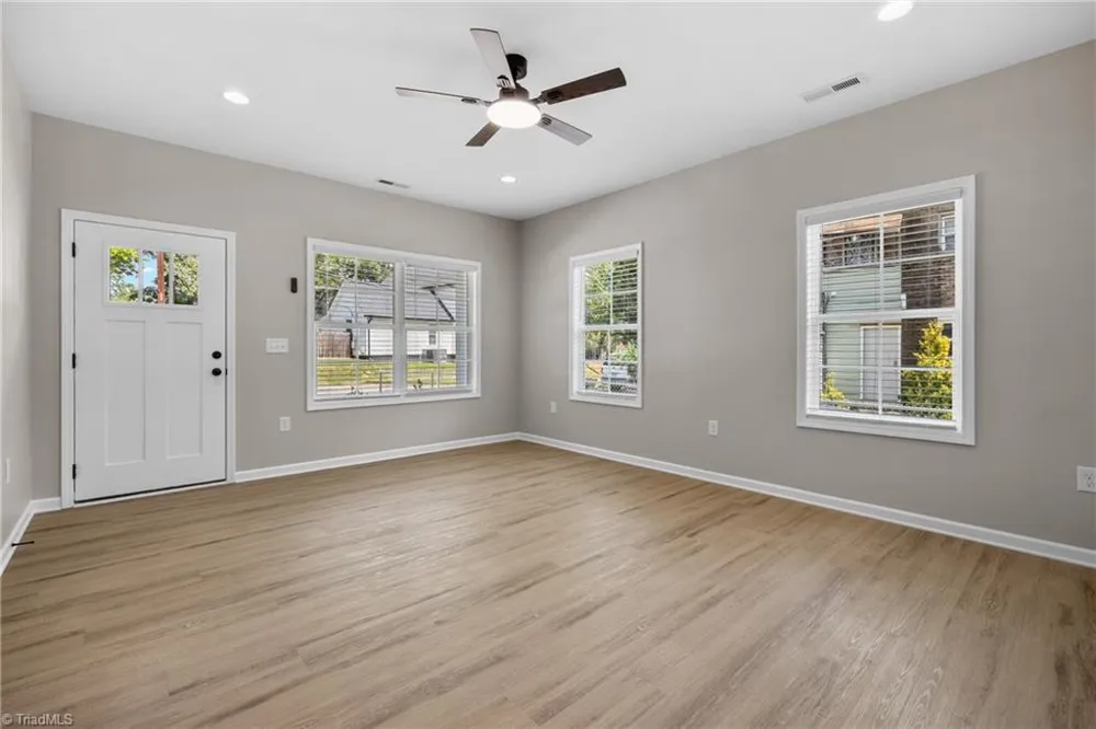 806 High Street Burlington, NC 27215