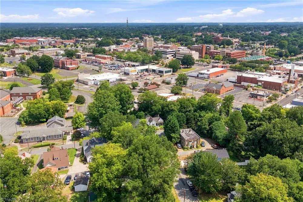 806 High Street Burlington, NC 27215