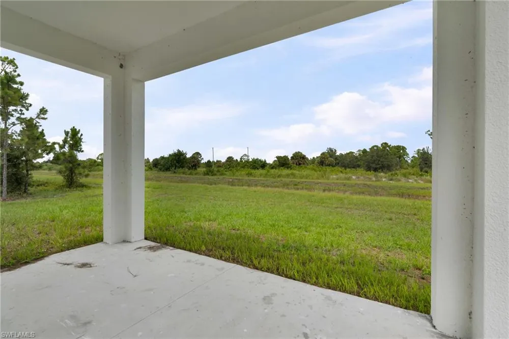 1035 Bandera Street Lehigh Acres, FL 33974