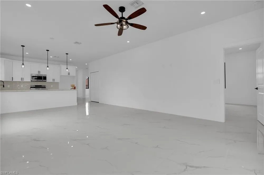 1035 Bandera Street Lehigh Acres, FL 33974