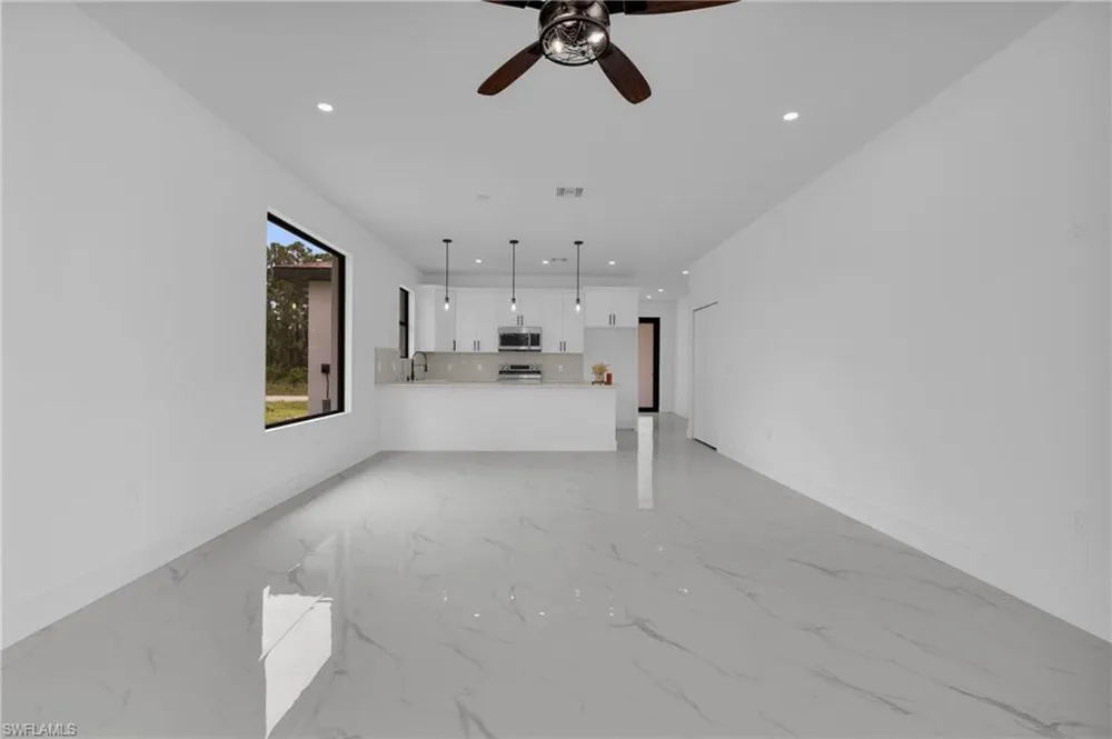 1035 Bandera Street Lehigh Acres, FL 33974