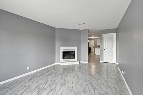 3507 Brookway Dr