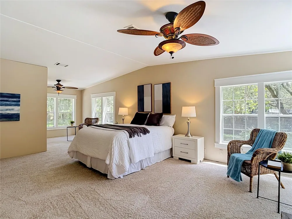 17235 CARLESIMO AVENUE Spring Hill, FL 34610