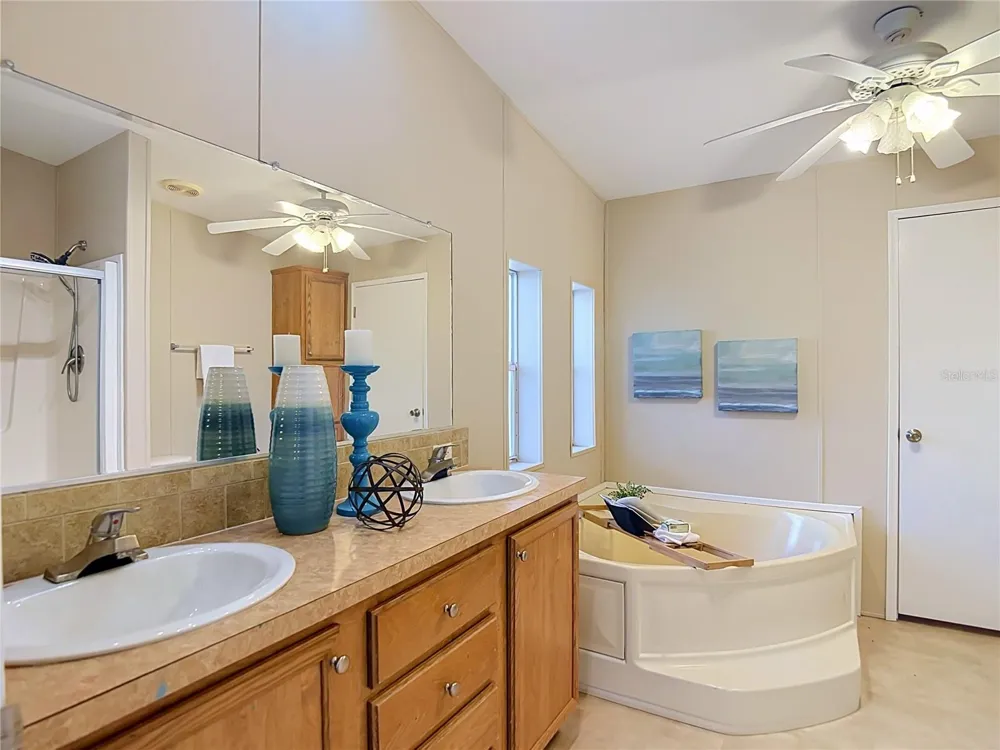 17235 CARLESIMO AVENUE Spring Hill, FL 34610