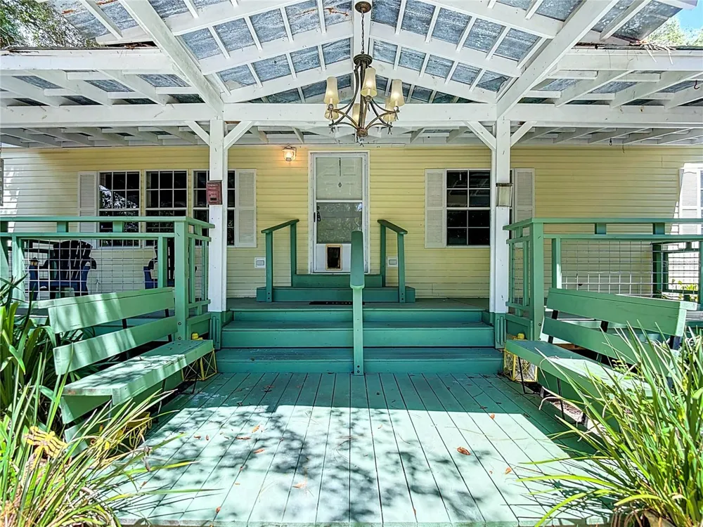 17235 CARLESIMO AVENUE Spring Hill, FL 34610