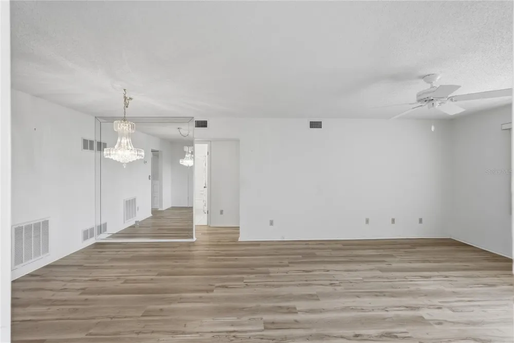 8174 TERRACE GARDEN DRIVE #507 St Petersburg, FL 33709