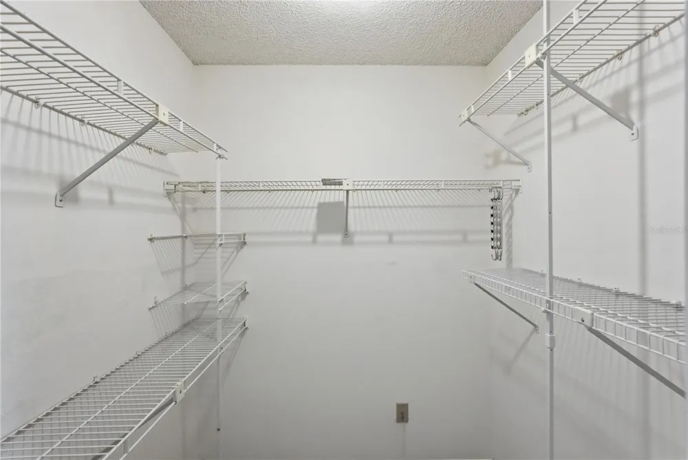 8174 TERRACE GARDEN DRIVE #507 St Petersburg, FL 33709